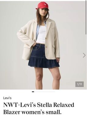 NWT-Levi’s Stella Relaxed Blazer women’s small.